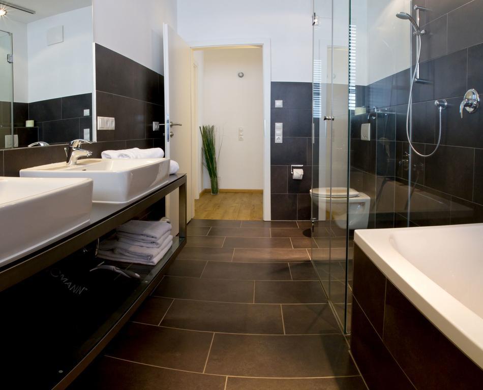 Arnsteiner Apartments Цел ам Зее Екстериор снимка