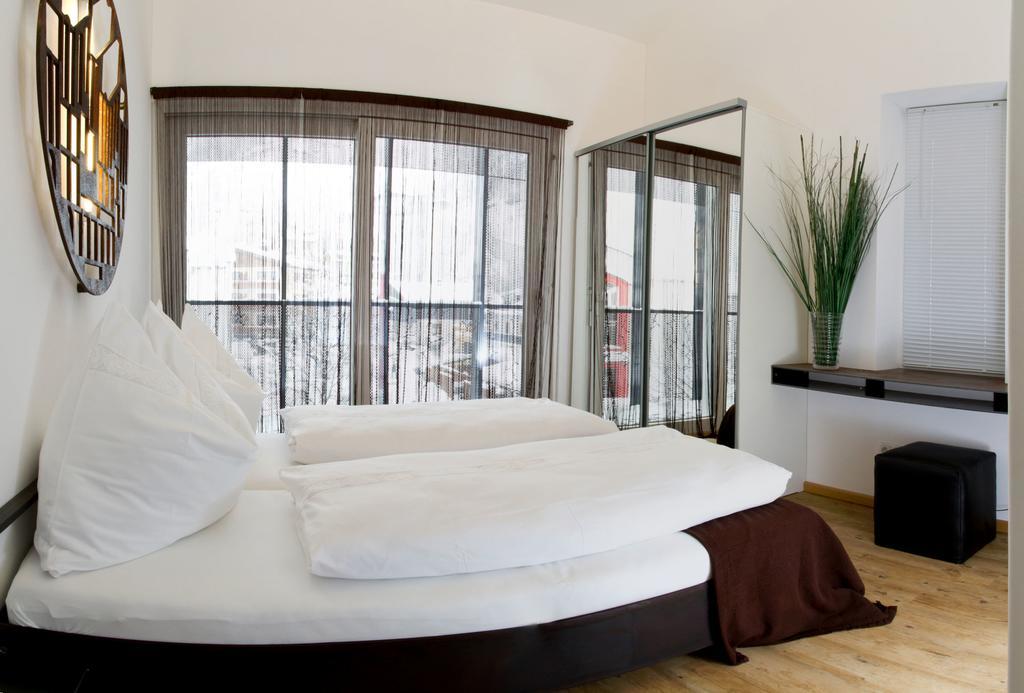 Arnsteiner Apartments Цел ам Зее Екстериор снимка