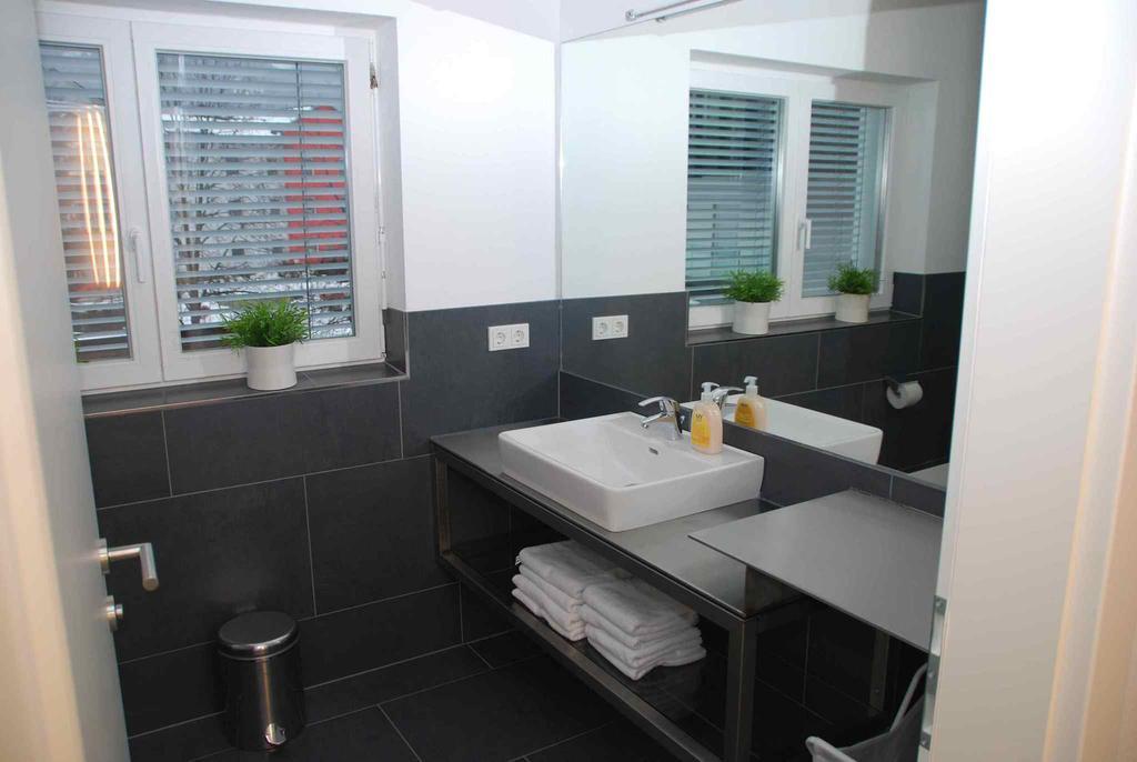 Arnsteiner Apartments Цел ам Зее Екстериор снимка